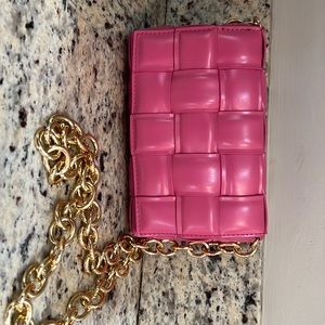 Padded woven chain handbag -Pink